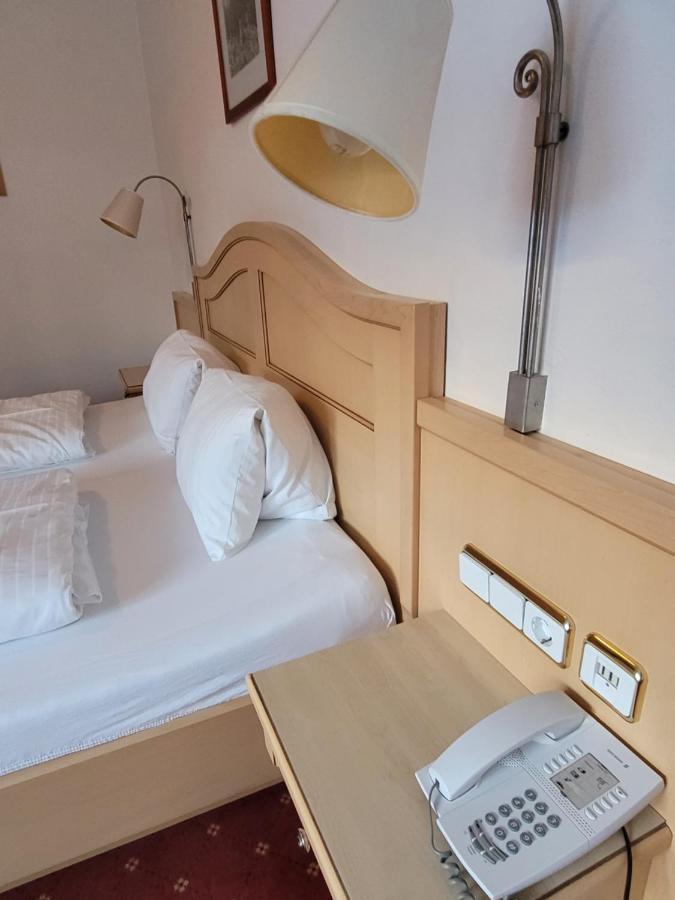אאורך באי קיצבוהל Ferienhotel Alpenhof מראה חיצוני תמונה